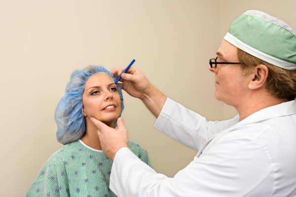 После развода - под нож: пластический хирург поможет жить дальше