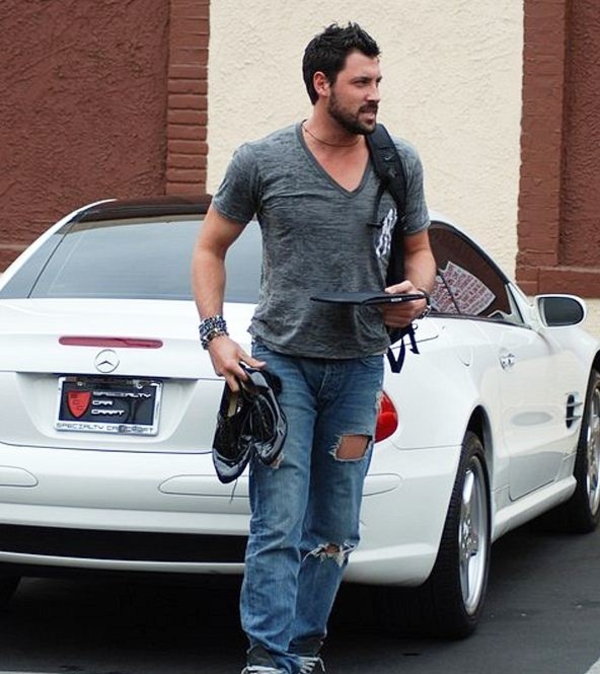 Максим Чмерковский: выбрал девушку, которая выдержит мой темп