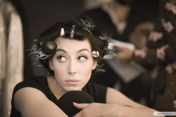 В Киеве стартует спецпроект  Кино: Женский стиль