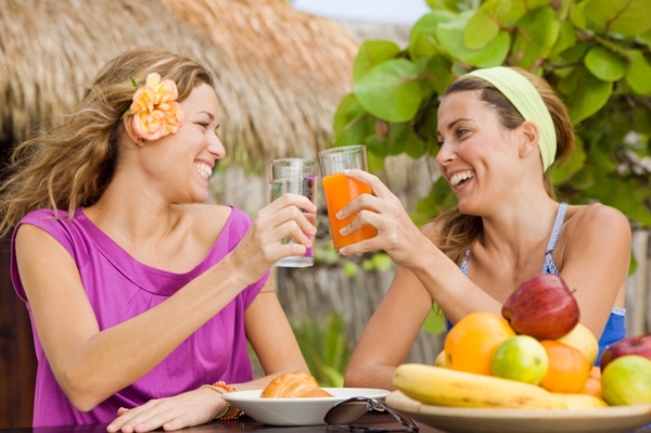 Вес человека зависит от его окружения