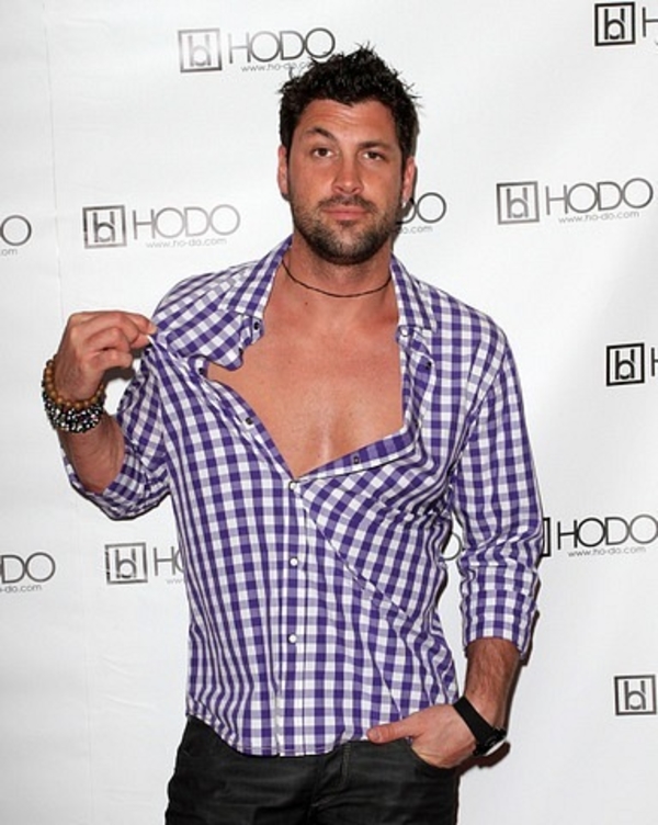 Максим Чмерковский не смог спрятать украинскую невесту