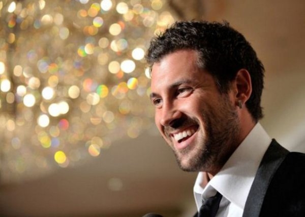 Узнай подробности финала шоу Холостяк сегодня на IVONA