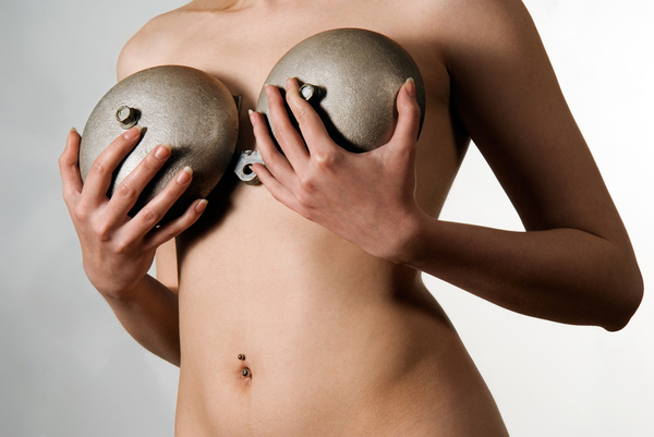 Когда не стоит увеличивать грудь