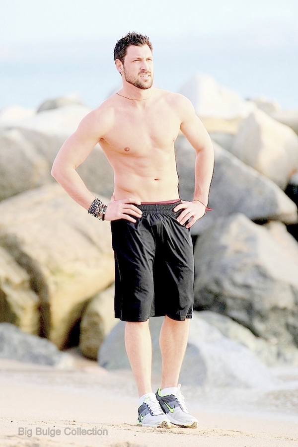 Зад Максима Чмерковского увидела вся Украина