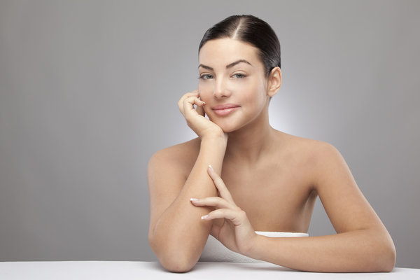 Ученые представили пудру, которую не надо смывать