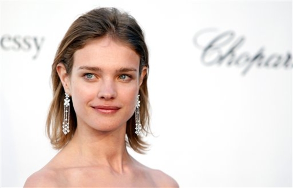 Водянова ушла от Портмана из-за другого мужчины?