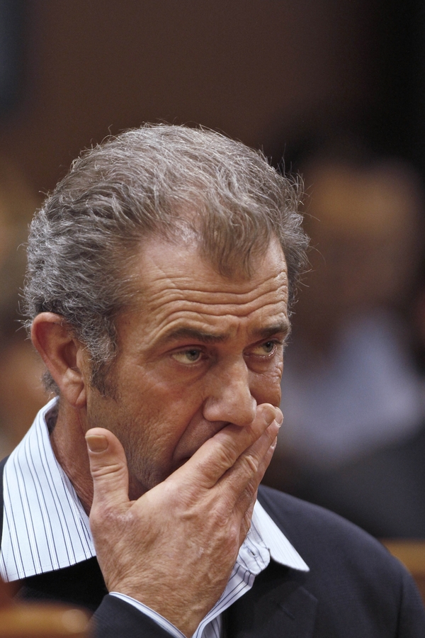 Мел Гибсон заключил с экс-женой Робин Мур соглашение о разводе