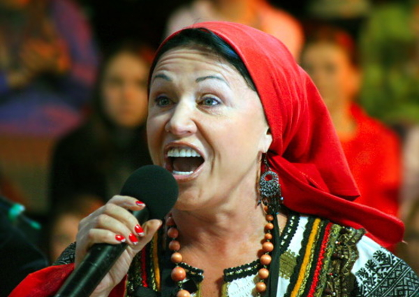 Бабкина и Кадышева поскандалили из-за фестиваля Пугачевой