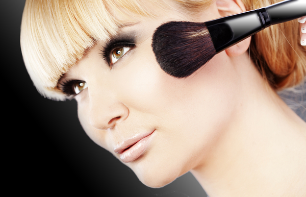 Опасность косметики на основе коллагена и гормонов