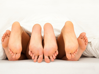 Секс втроем – здоровое желание мужчины