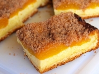 Творожный пирог с абрикосами