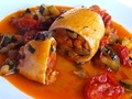 Кальмары, фаршированные овощами