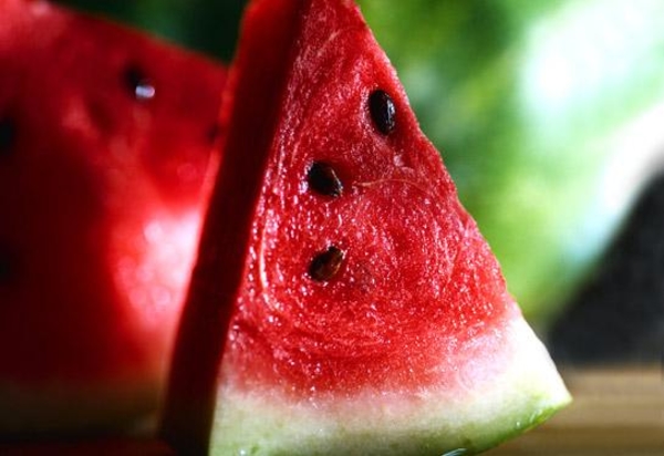 Как выбрать вкусный и спелый арбуз