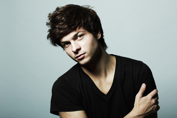 Как правильно вести себя в постели с девственником