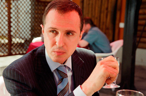 Верник отменил свадьбу за день до росписи