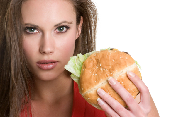 Эксперты выяснили, какие эмоции способствуют набору веса