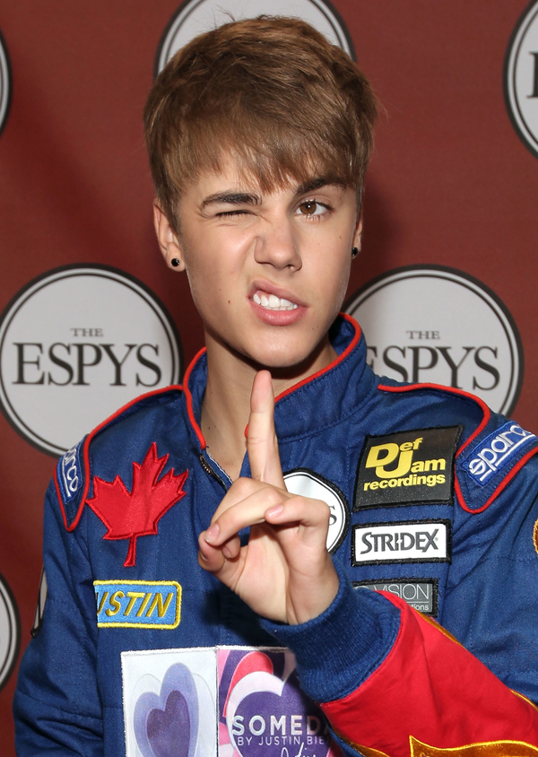 Фанатки Джастина Бибера устроили истерику