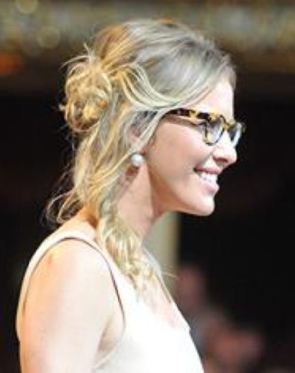 Собчак вышла в свет после пластической операции на подбородке