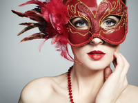 Чем отличается секс-бомба от роковой женщины