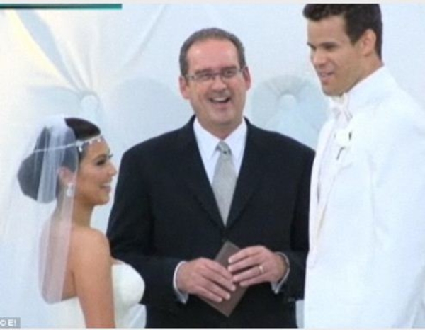 В Сеть попали первые свадебные снимки Ким Кардашян