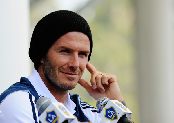 Дэвид Бекхэм лысеет?