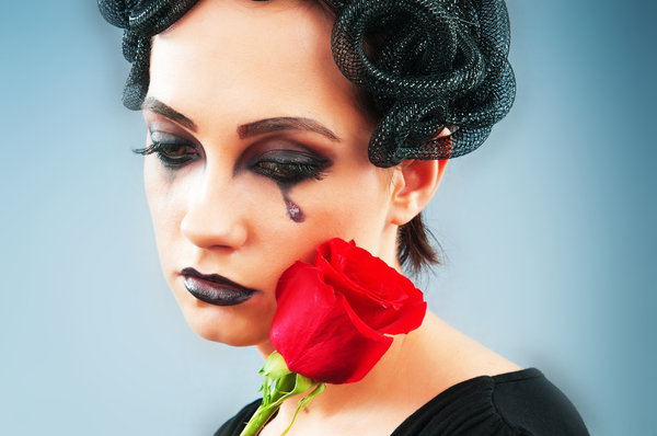 Женщины склонны думать о худшем