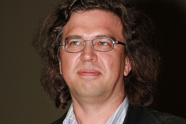 Не стало известного кинопродюсера Олега Осипова