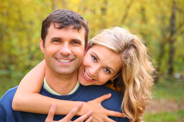 С чем нужно смириться, выходя замуж за мужчину постарше