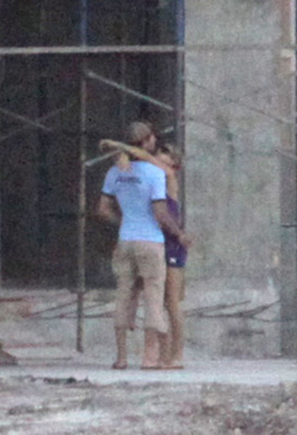 Анна Курникова и Энрике Иглесиас купили дом за $20 млн