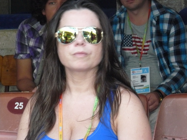 Интервью с Королевой стоит 3 тысячи долларов