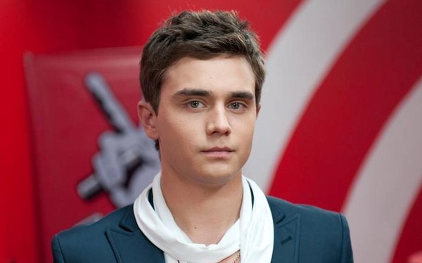 Влад Сытник выступил с Пономаревым в финале шоу Голос країни