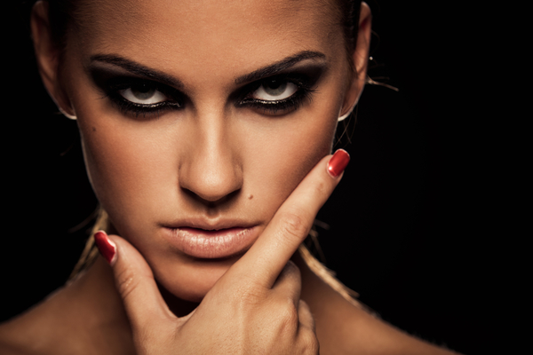 Макияж smoky eyes за 5 минут