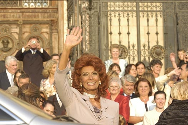 Сегодня Софи Лорен исполняется 77 лет