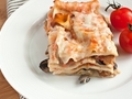 Лазанья с грибами и томатным соусом