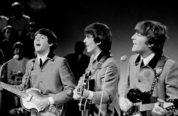 Контракт The Beatles с пунктом о расизме ушел с молотка