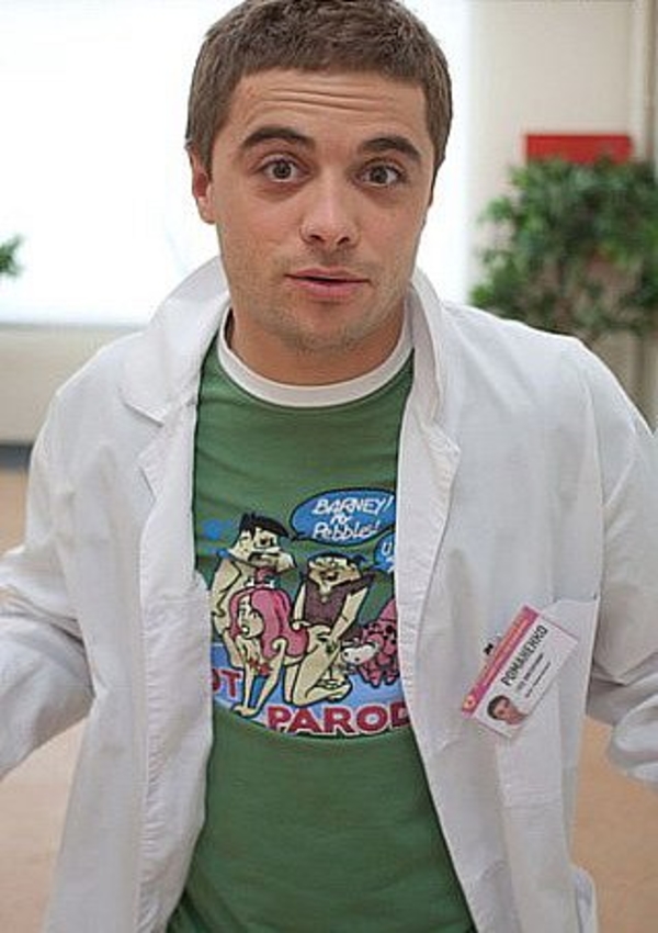 Звезда Интернов покорил публику матерными стихами