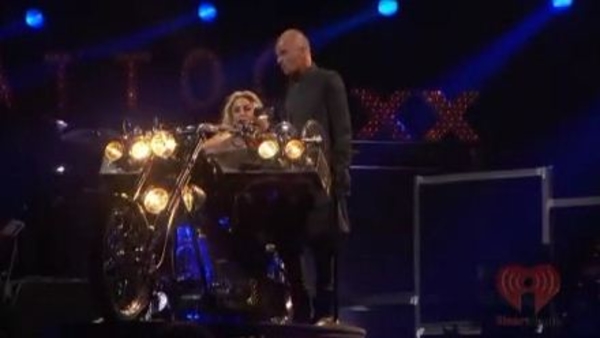 Lady Gaga и Sting выступили вместе на музыкальном фестивале