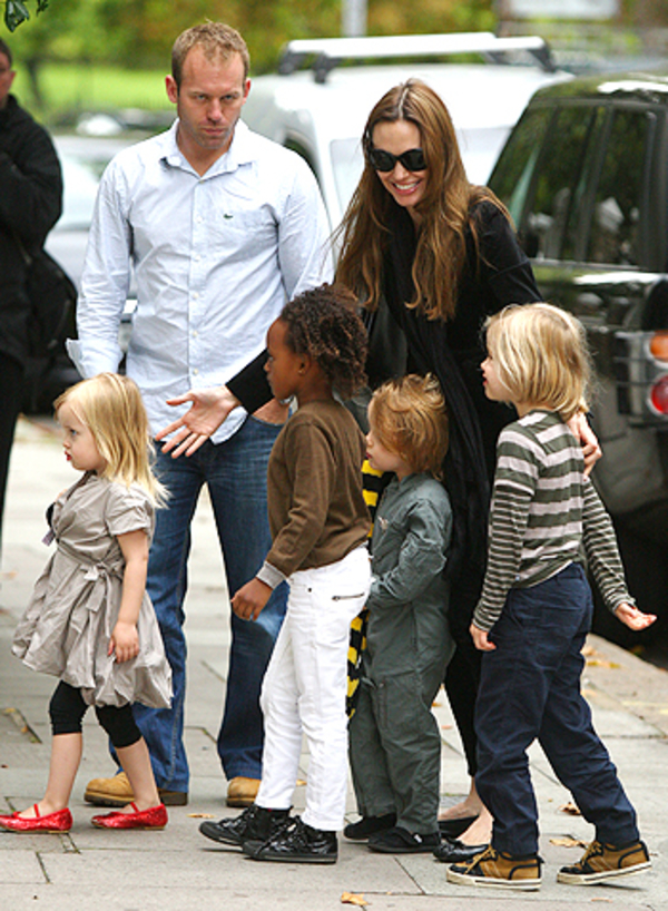 Дети Джоли и Гвен Стефани устроили переполох