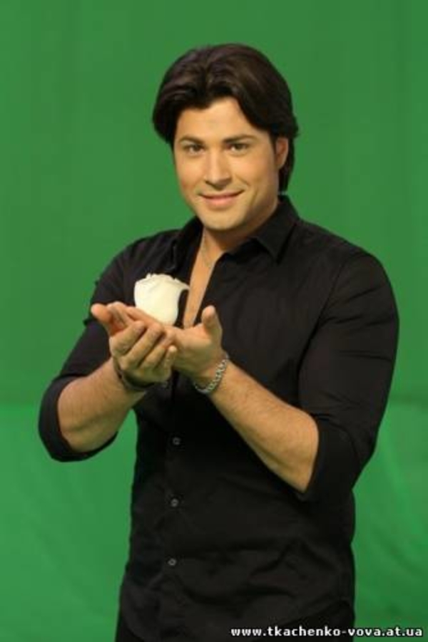 На Владимира Ткаченко напала фанатка