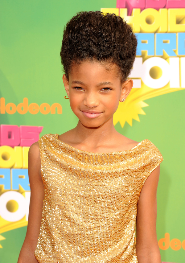 Дочь Уилла Смита в образе певицы и балерины