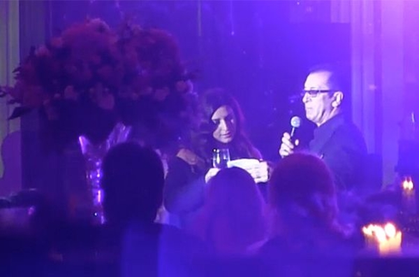 У певицы Жасмин будет дочь