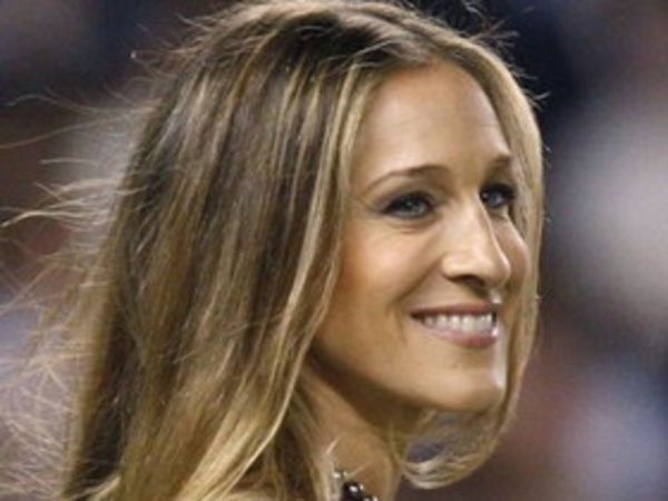 Платье Сары Джессики Паркер продали в Киеве за $5250