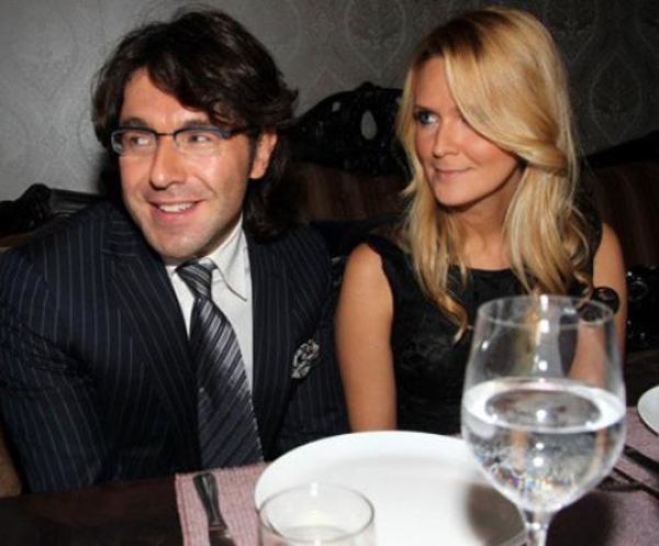 Жена Андрея Малахова удивила гостей Баскова откровенным нарядом