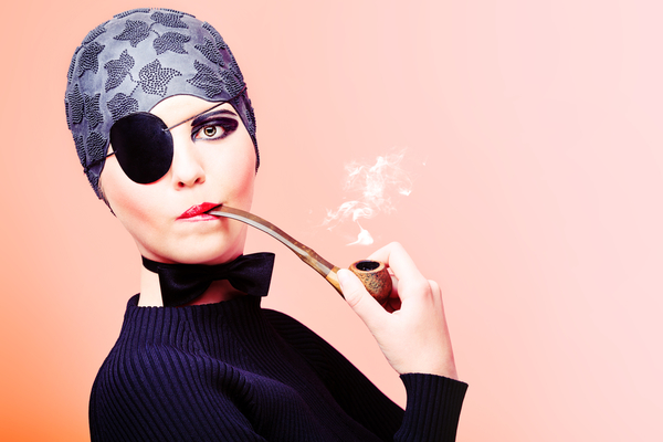 Ученые: Курение – причина раннего климакса