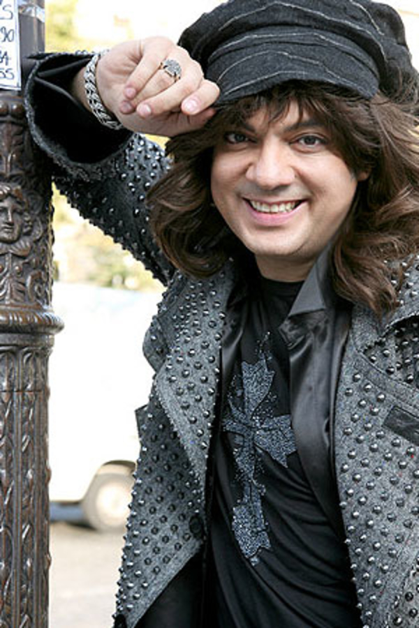 Филипп Киркоров пообещал зачать ребенка естественным путем