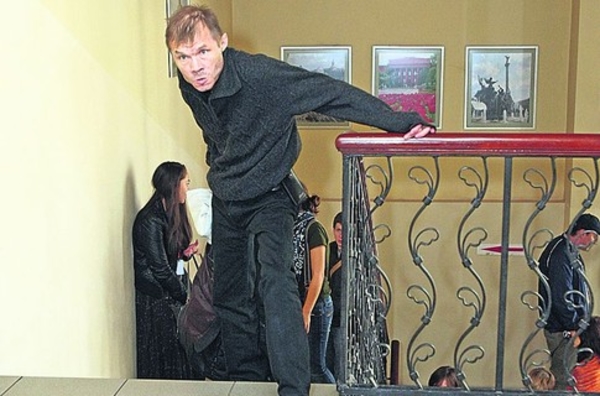 Александр Баширов пришел на пресс-конференцию под градусом