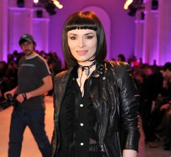 СМИ: Стало известно имя отца будущего ребенка Мейхер