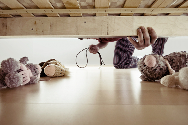 Почему не стоит шлепать ребенка: Топ-5 причин