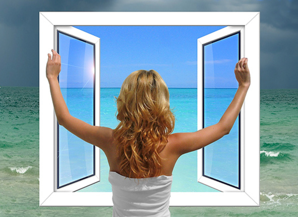 Советы по уходу за пластиковыми окнами