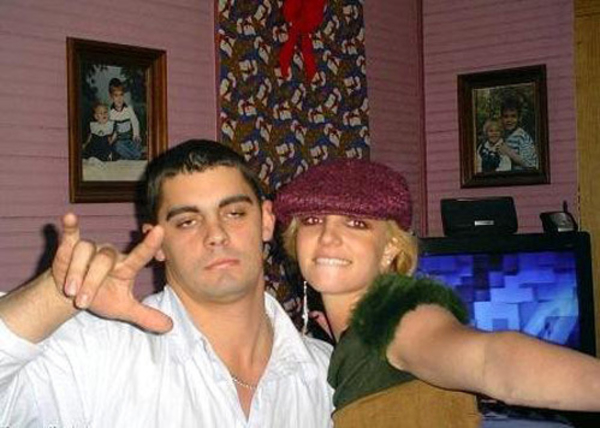 Самые короткие браки шоу-бизнеса: от 1 дня до 6 месяцев